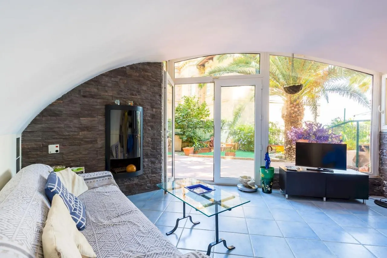 Giardino Margherita Apartment Naples