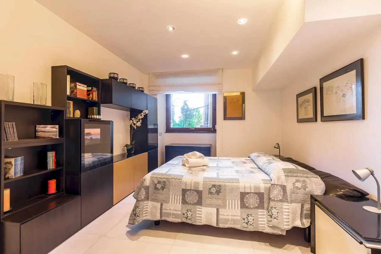 Giardino Margherita Apartment Naples 0*,